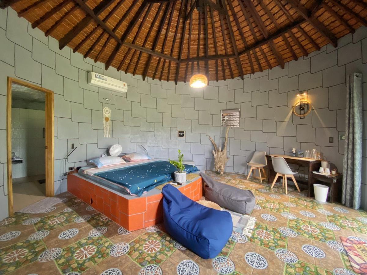 Rhenmart-Inn Сікіхор Екстер'єр фото